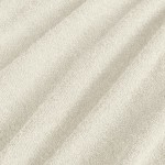 Pościel frotte w kolorze ecru, o wymiarach 160x200 cm, z widoczną fakturą materiału. Ułożona poziomo, z bliska ukazująca pojedyncze wąskie pasy. Tło jednolite, podkreślające materiał i jego miękkość.