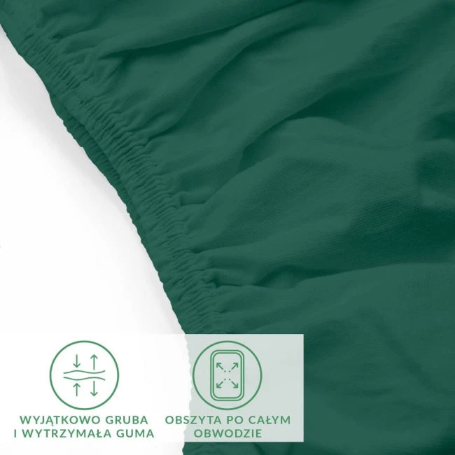 Prześcieradło jersey z elastanem w zielonym kolorze, o wymiarach 180x200 cm, z widoczną, elastyczną gumką obszytą po całym obwodzie. Ujęcie z boku, ukazuje strukturę materiału oraz detal marszczenia. Tło proste, białe.