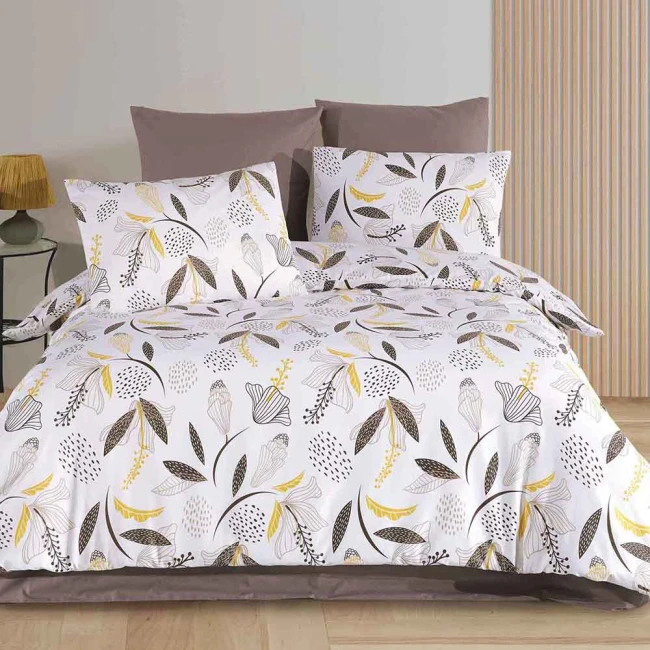  Delikatny komplet białej pościeli 200x220 cm + 2x poszewki na poduszki 70x80 cm w beżowe, żółte liście i kwiaty 