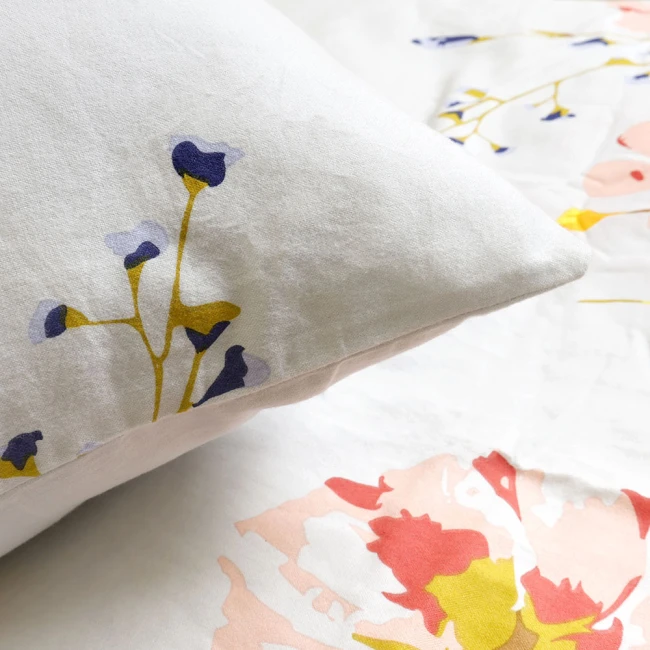 Pościel flanelowa 220x200 Bellis Grey, szara w kolorowe kwiaty, Flanelove
